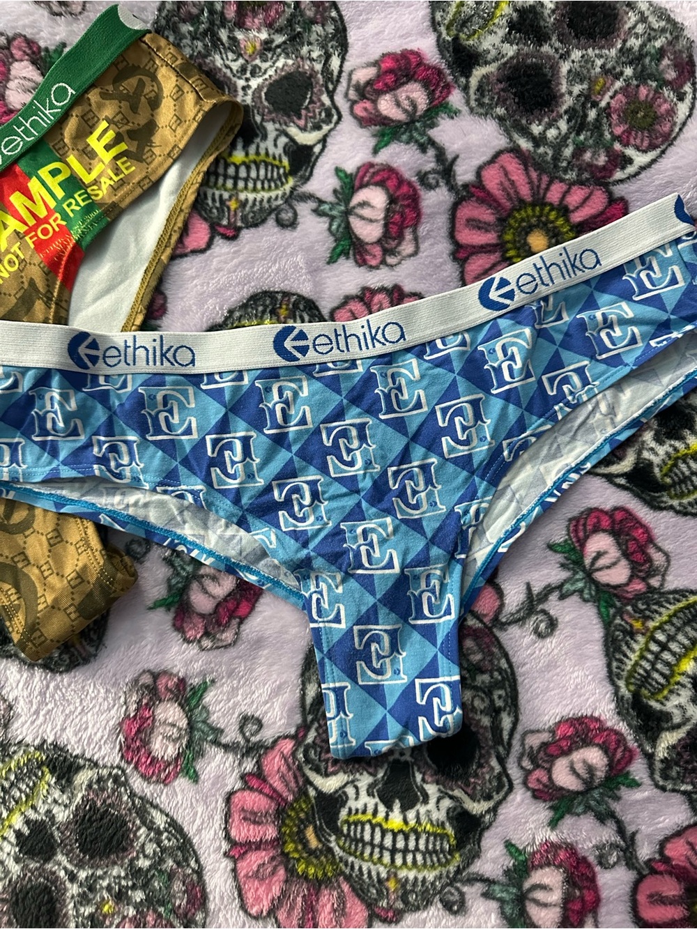 ethika Women's Blue & Gold Low-Rise Bikini Panties - Picture 2 of 5
